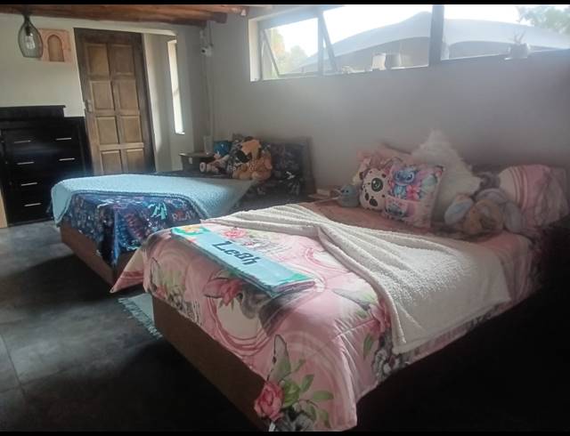 2 BEDROOM HOUSE FOR SALE IN HENLEY ON KLIP